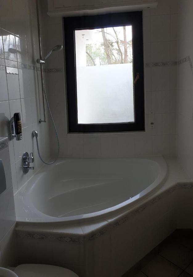 Wolfschlucht Hotel Rodgau Luaran gambar